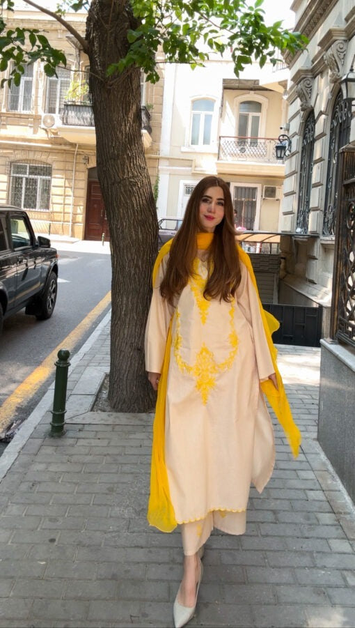 Yellow Glow Three Piece