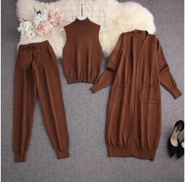 Pocket Gown Three Piece