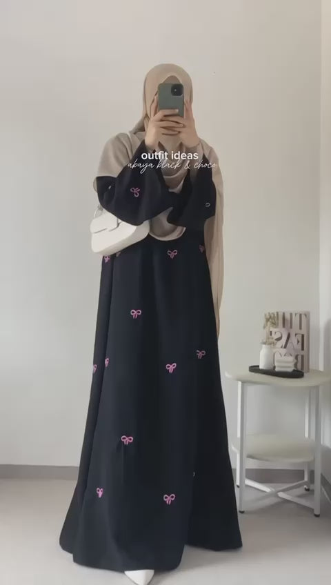 Bow abaya